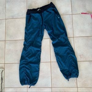 Lululemon black and blue dance pants size 10